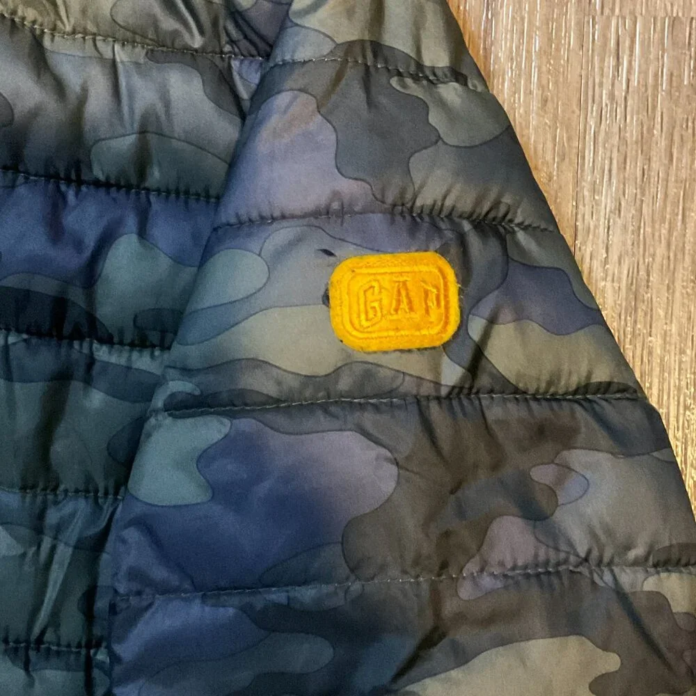 GAP Kids Camo ColdControl Lightweight Puffer Jacket Size Small‎ 6-7